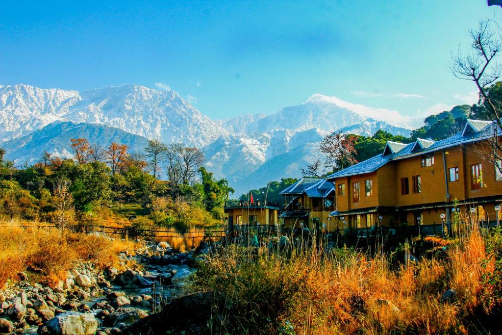 Prakriti Aalay - Boutique Eco Resort Dharamshala