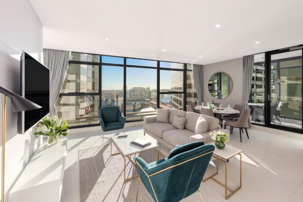 Meriton Suites Sussex Street