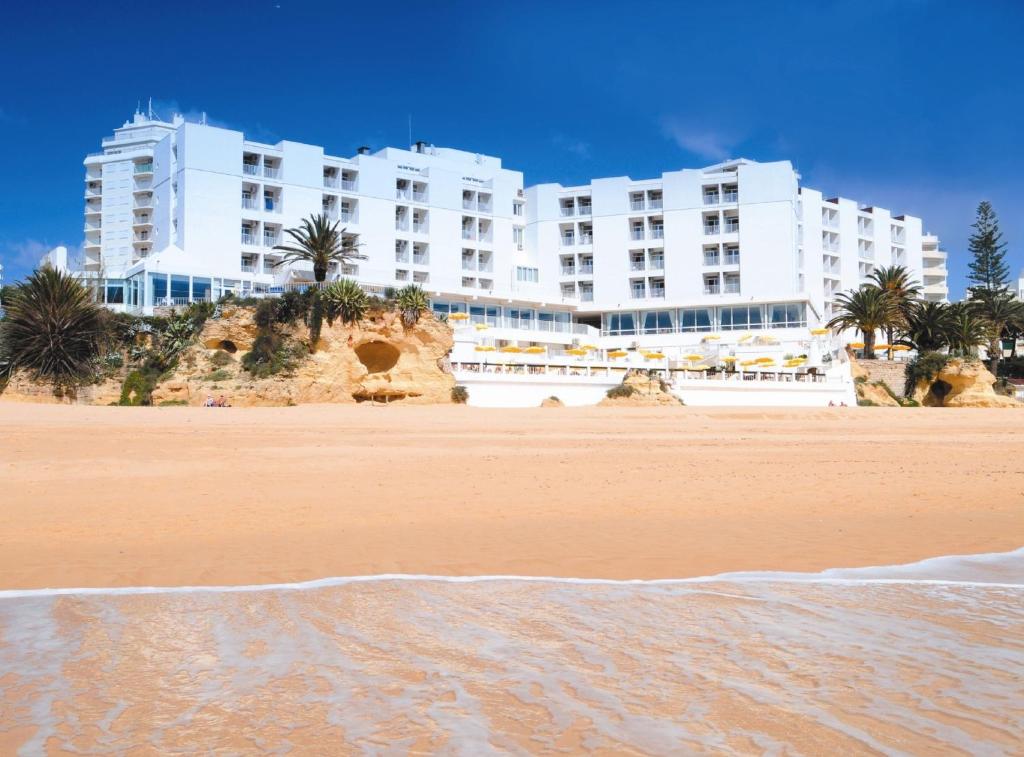 Holiday Inn Algarve - Armação de Pêra